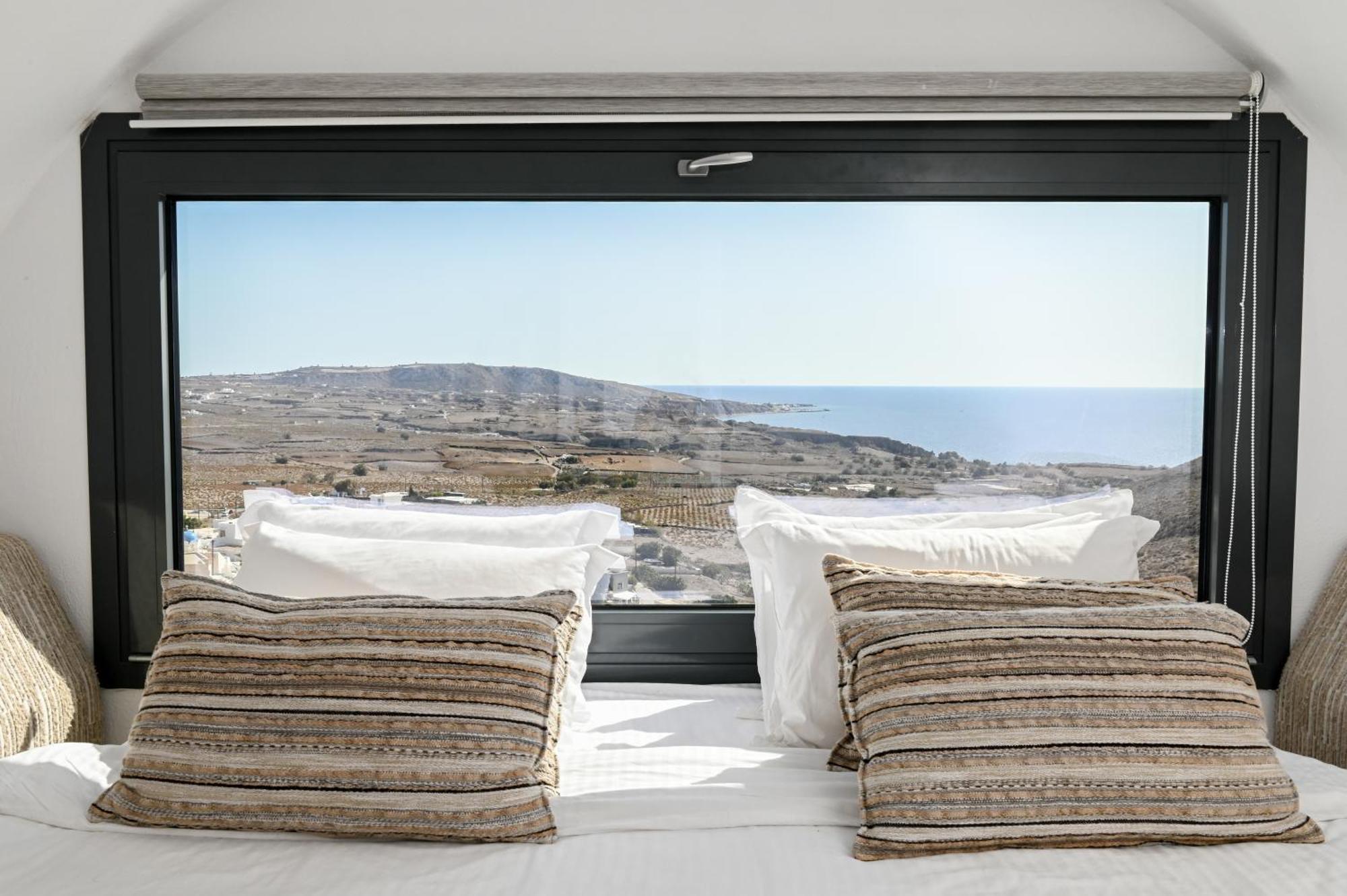 White Curves Santorini Bed & Breakfast Akrotiri  Exterior photo