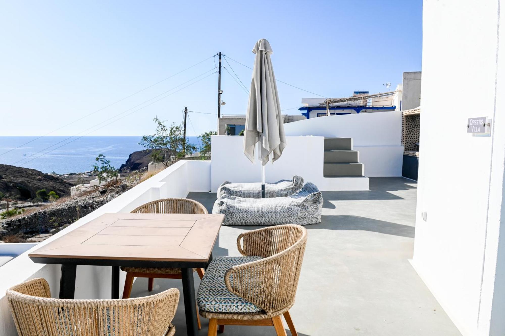 White Curves Santorini Bed & Breakfast Akrotiri  Exterior photo